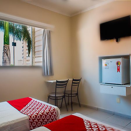 Oyo Cerrado Hotel, Campo Grande Campo Grande  Zewnętrze zdjęcie A room at the hotel