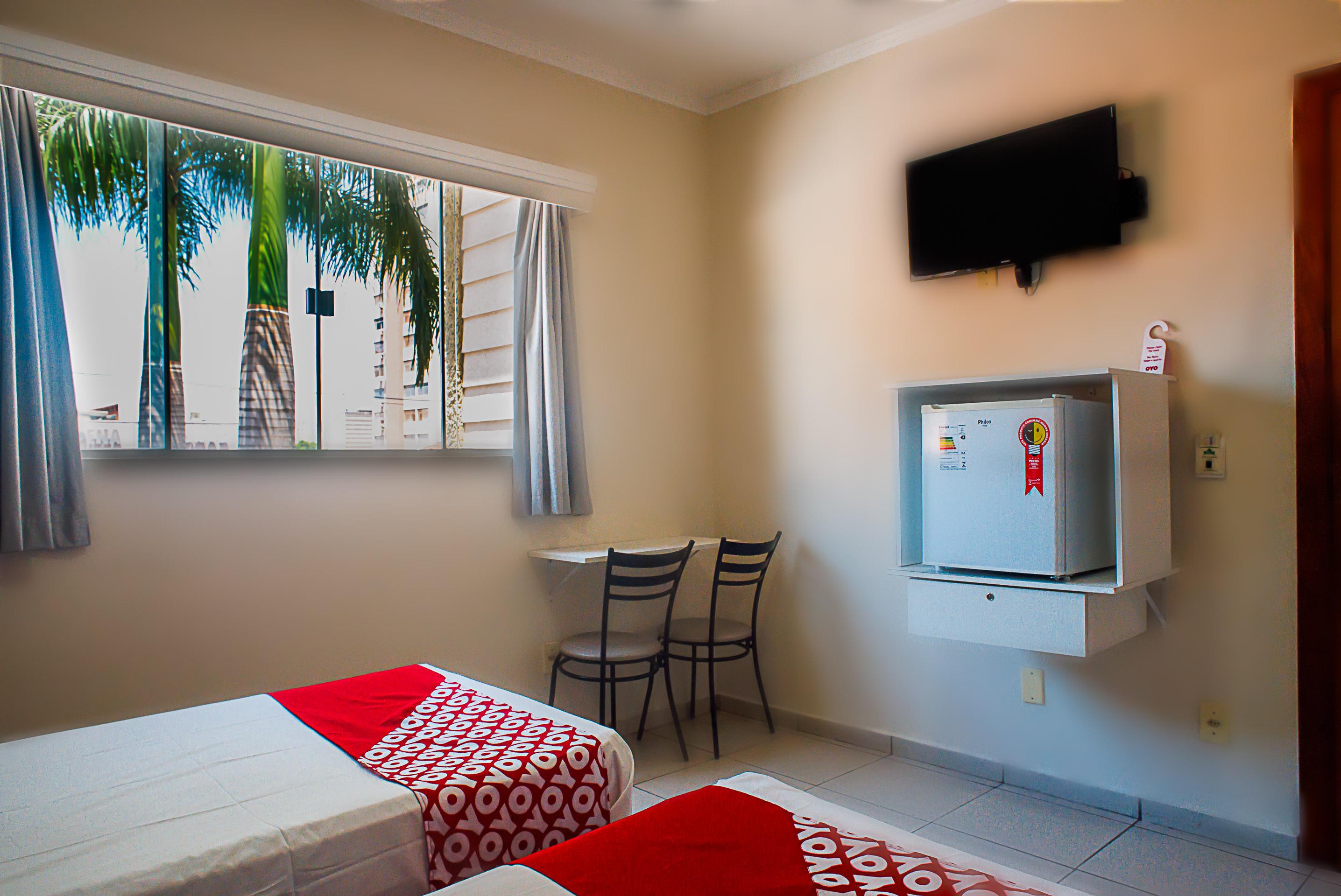 Oyo Cerrado Hotel, Campo Grande Campo Grande  Zewnętrze zdjęcie A room at the hotel